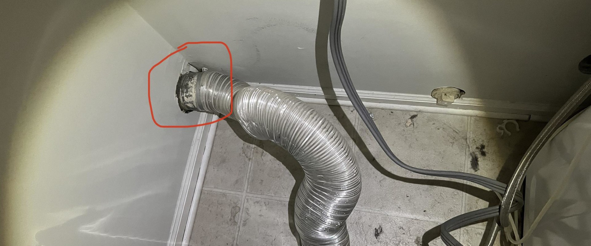 can-a-clogged-dryer-vent-damage-your-dryer-a-comprehensive-guide